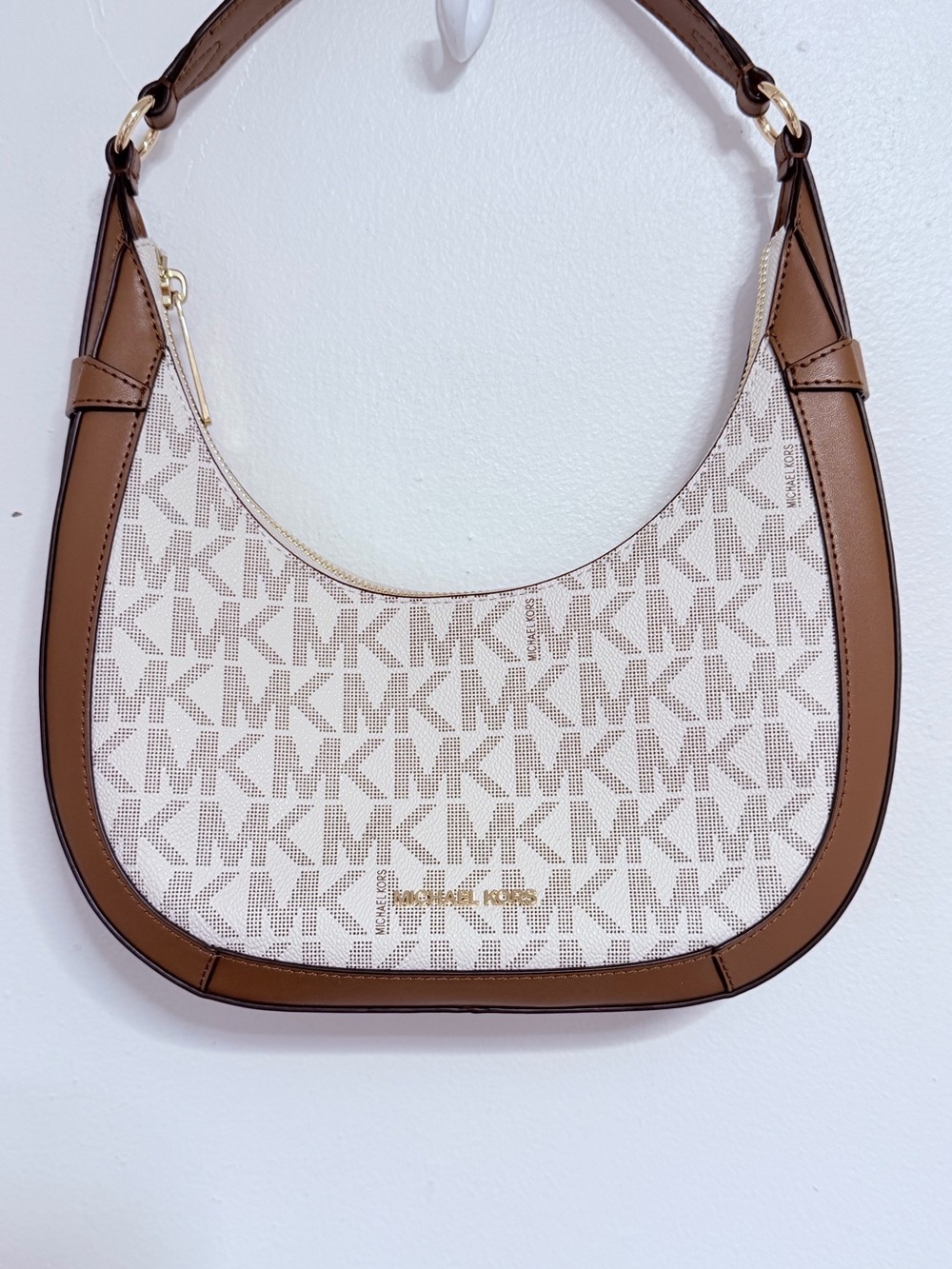 Michael Kors Vanilla and Brown Signature Shoulder Hobo - Picture 2 of 6